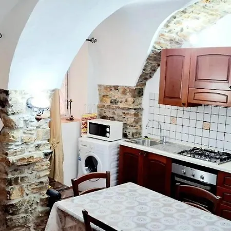 Sapore Di Liguria In Antico Borgo Vicino Al Mare Casa vacanze Terzorio